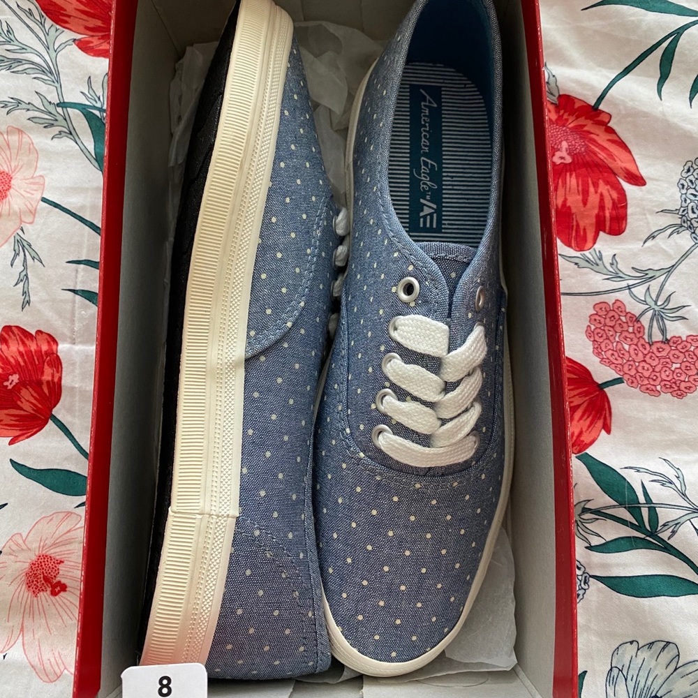 American Eagle polka dot sneakers